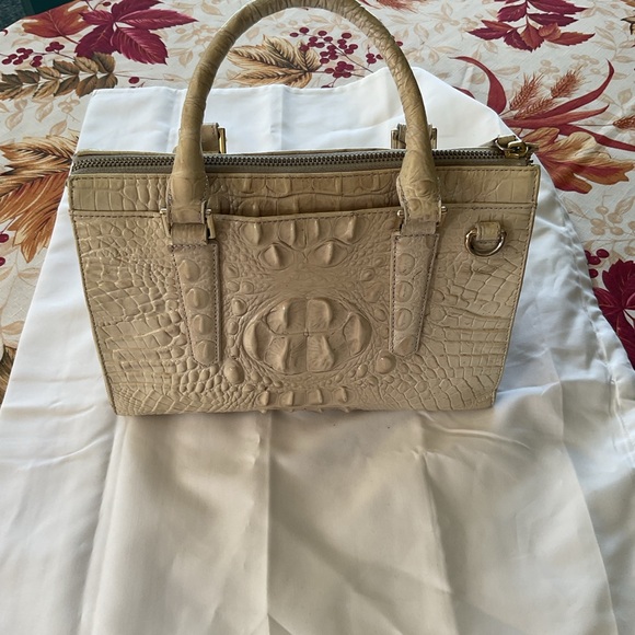 Brahmin Cream Satchel with Woven Leather Design - Picture 4 of 11
